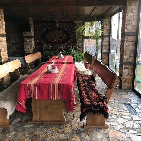 Agush Guest house Kribul