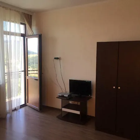 Agush Guest house Kribul